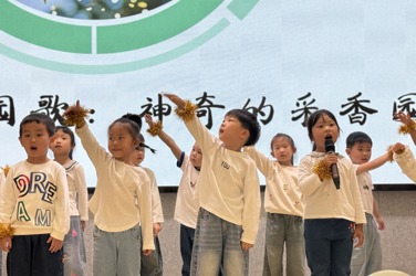 童声欢唱 歌声悠扬